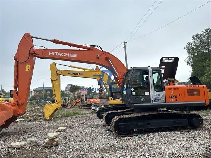 Hitachi ZX 240G Excavatoare pe șenile
