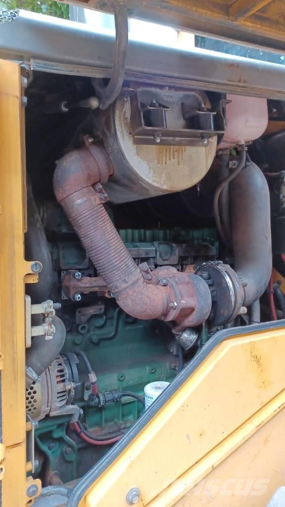 Volvo L 60 F Incarcator pe pneuri