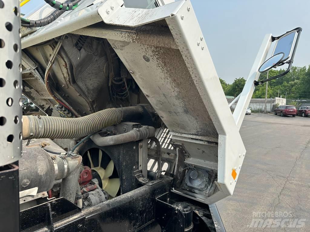 Ottawa 4x2 Off-Road Adaptor terminal