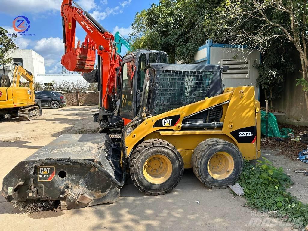 CAT 226 B Mini incarcator