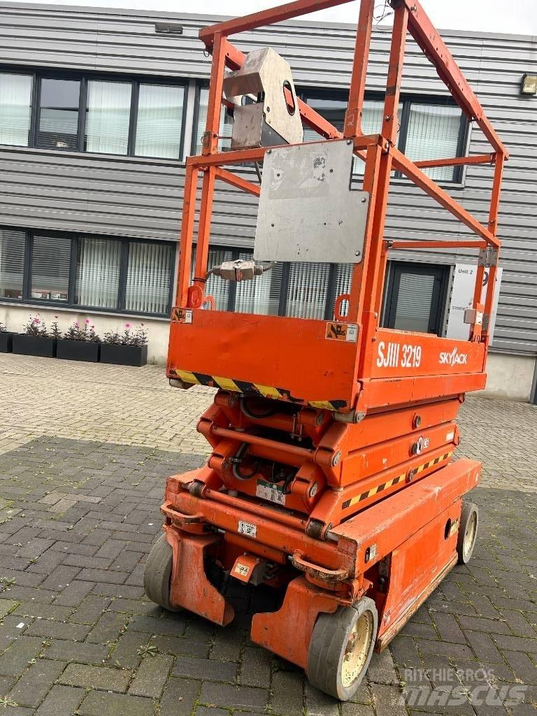 SkyJack SJ III 3219 Platforme foarfeca