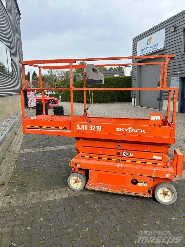 SkyJack SJ III 3219 Platforme foarfeca