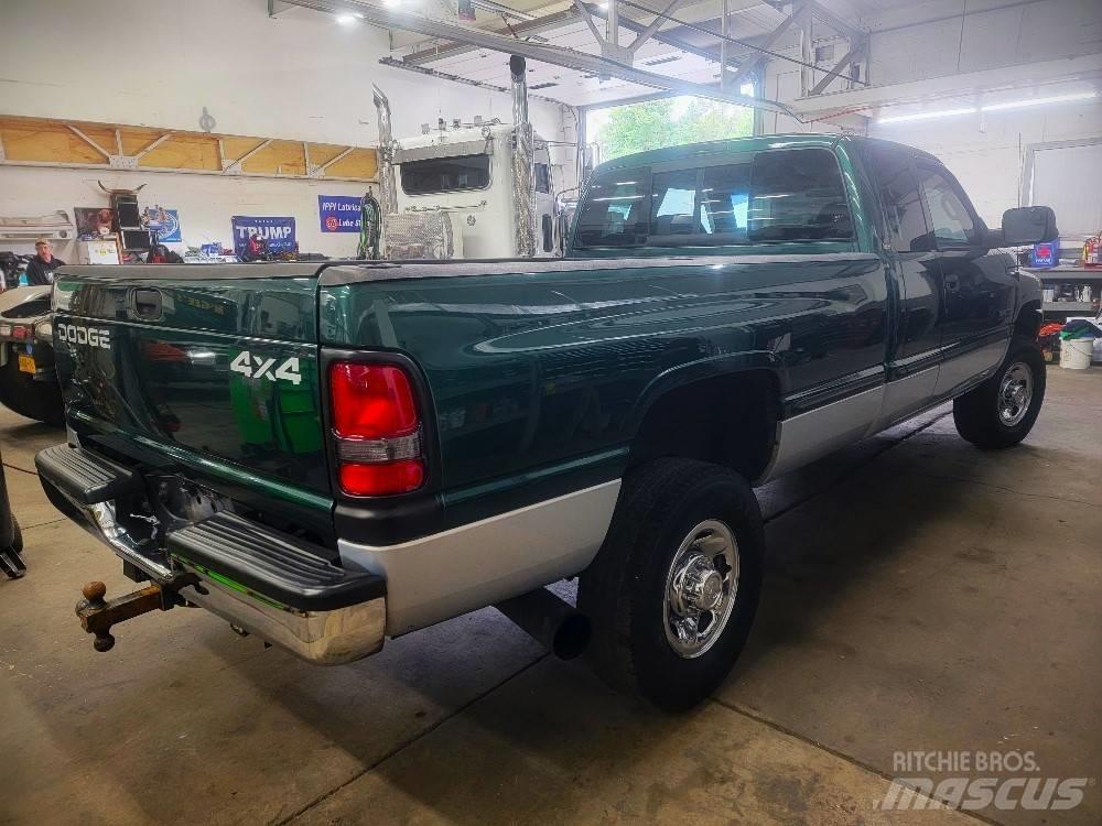 Dodge 2500 SLT Altele