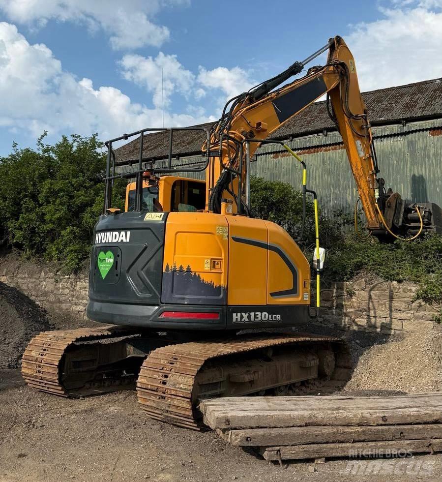 Hyundai HX 130 LCR Excavatoare pe șenile
