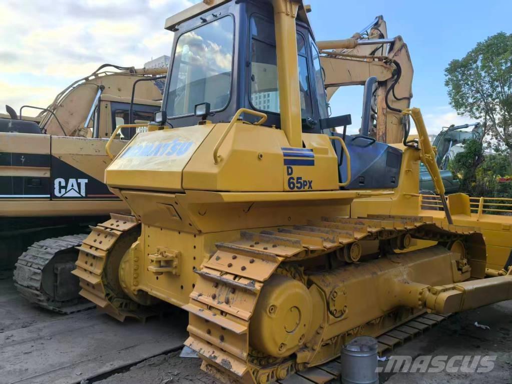 Komatsu D 65 PX-12 Buldozere pe senile