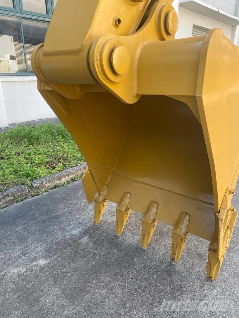 CAT 320 GC Excavatoare pe șenile
