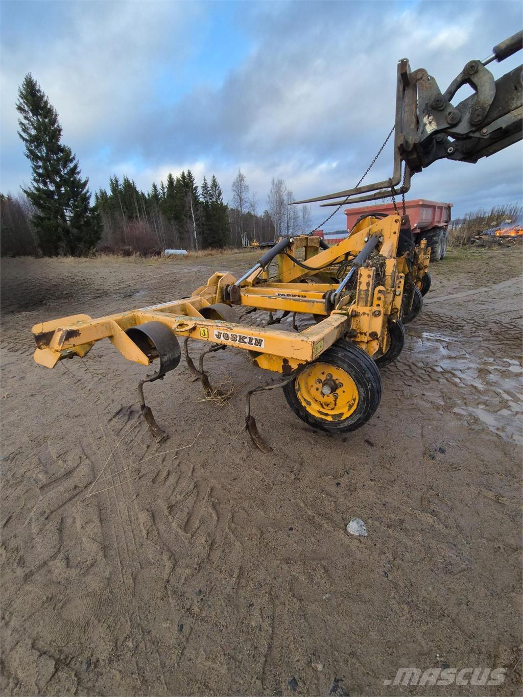 Joskin 5700 Cultivatoare