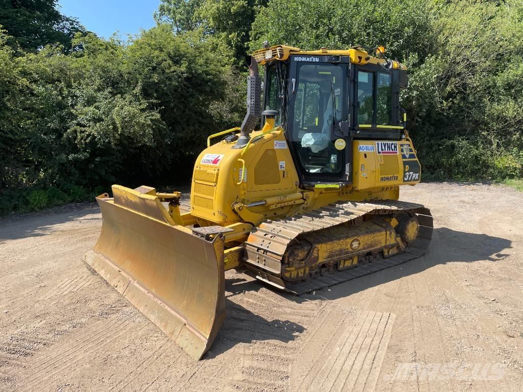 Komatsu D 37 PX-24 Buldozere pe senile