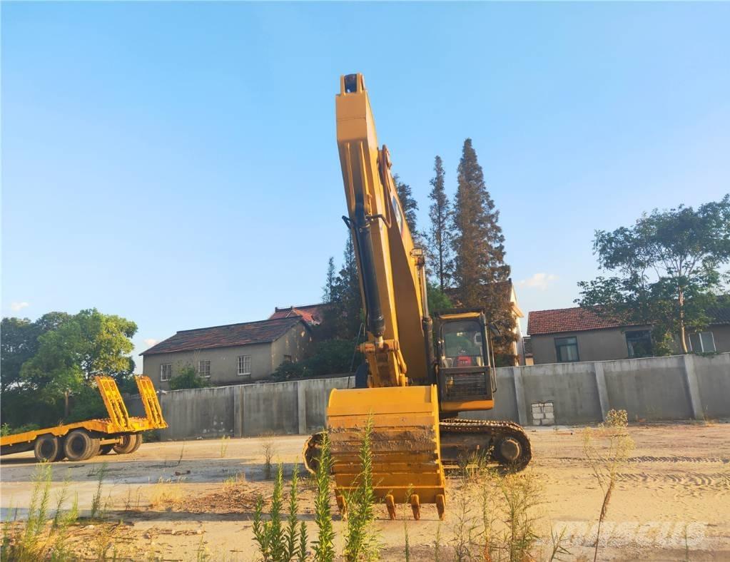 CAT 325 D L Excavatoare pe șenile
