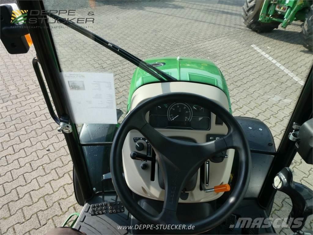 John Deere 4052R Tractoare compacte