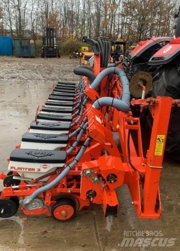 Kuhn Planter 3 Masini cu insamantare precisa