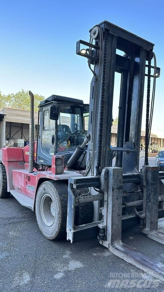 Kalmar DCG 160-12 Stivuitor diesel