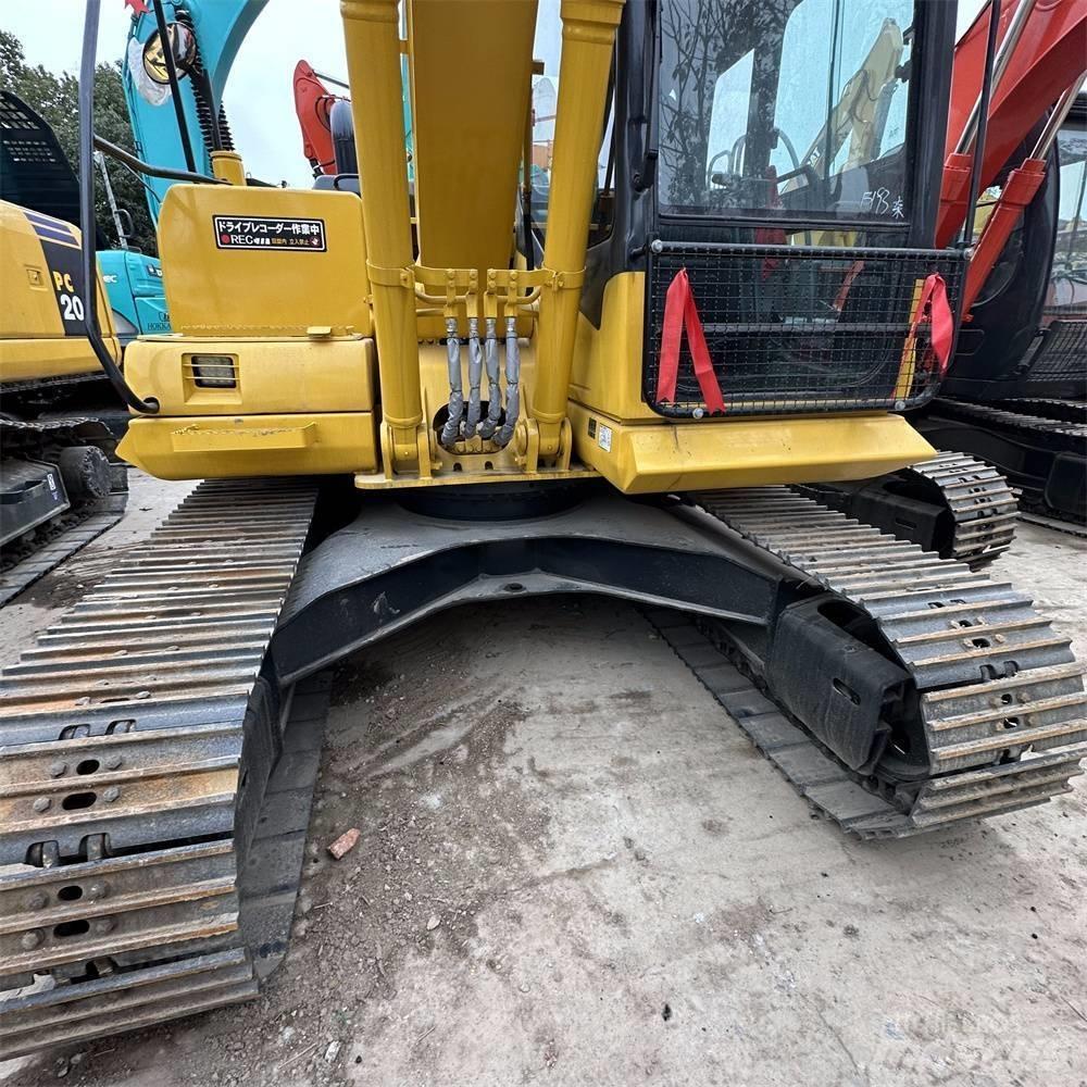 Komatsu PC 130-7 Excavatoare pe șenile
