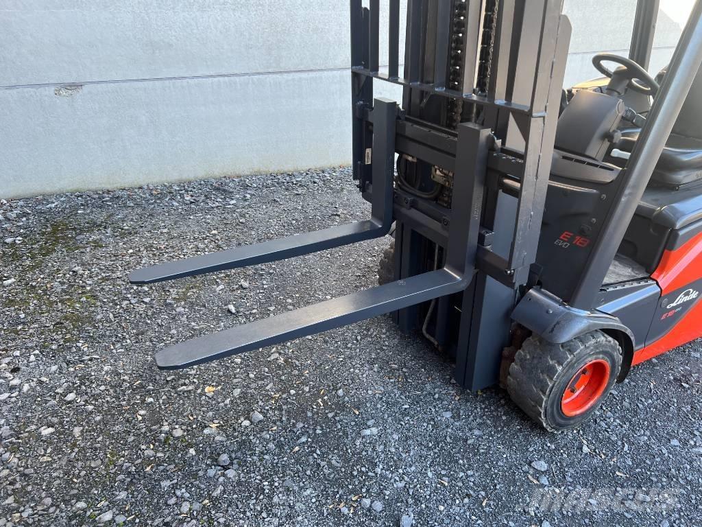 Linde E18-02 EVO Stivuitor electric