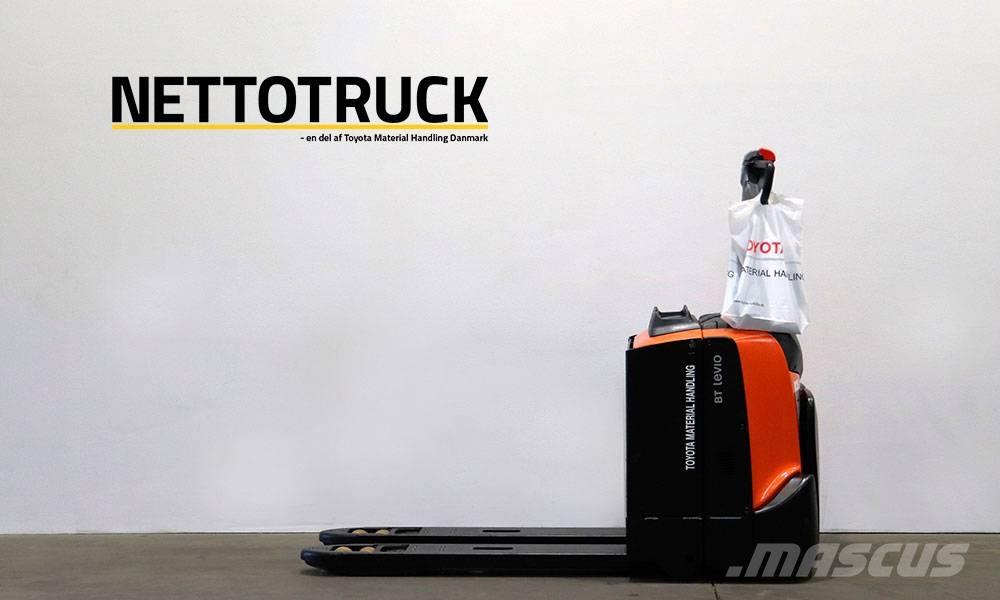 Toyota LPE 200 Transpaleta cu platforma