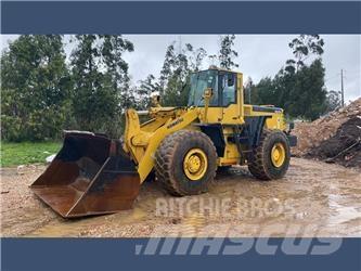 Komatsu WA 470 Incarcator pe pneuri