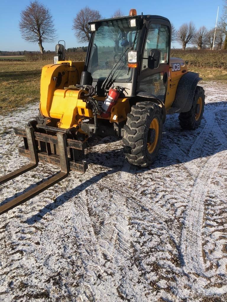 JCB 524-50 Manipulatoare agricole