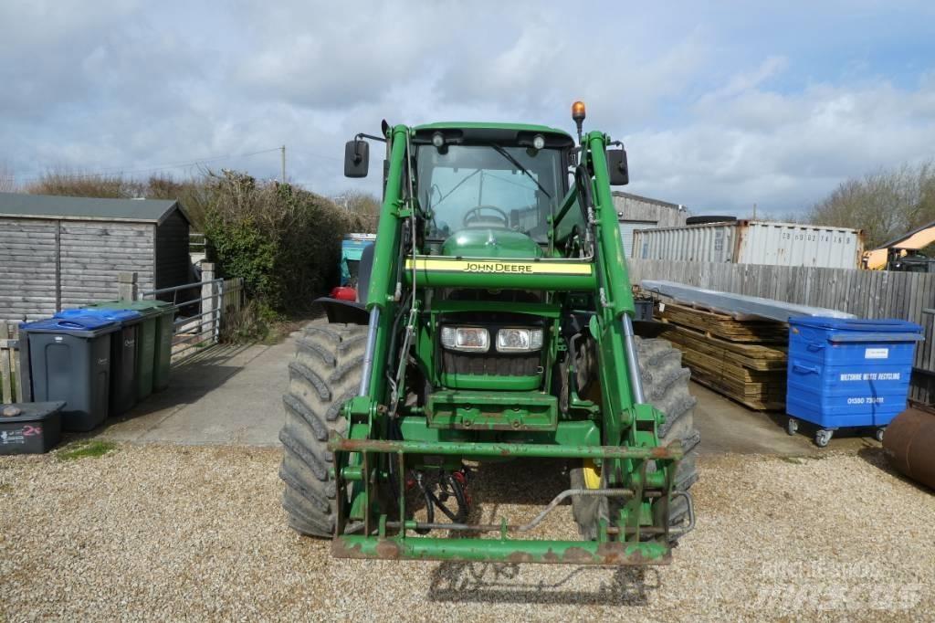 John Deere 6830 Tractoare