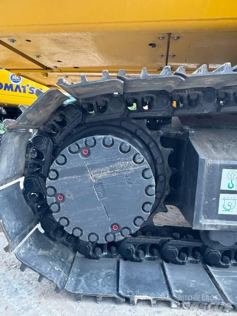 Komatsu PC 200-8 Excavatoare pe șenile

