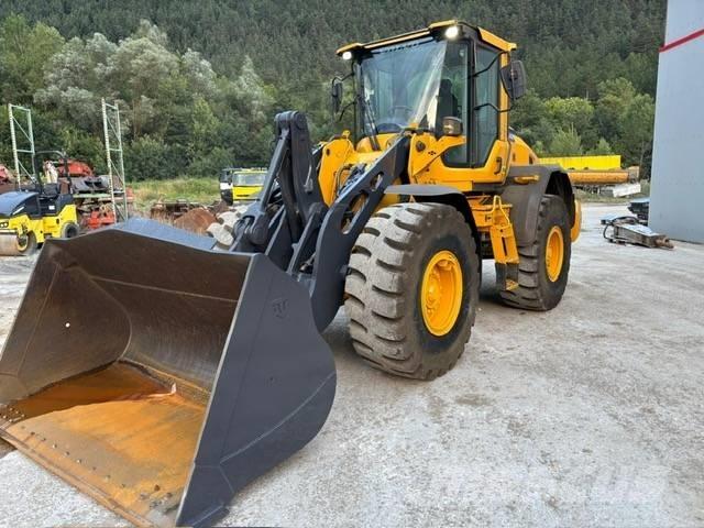 Volvo L 90 H Incarcator pe pneuri