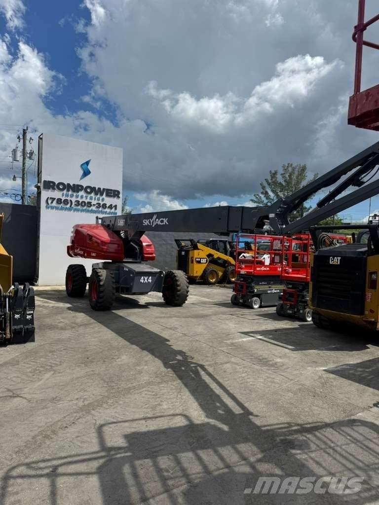 SkyJack SJ 66 T Nacele cu brat articulat