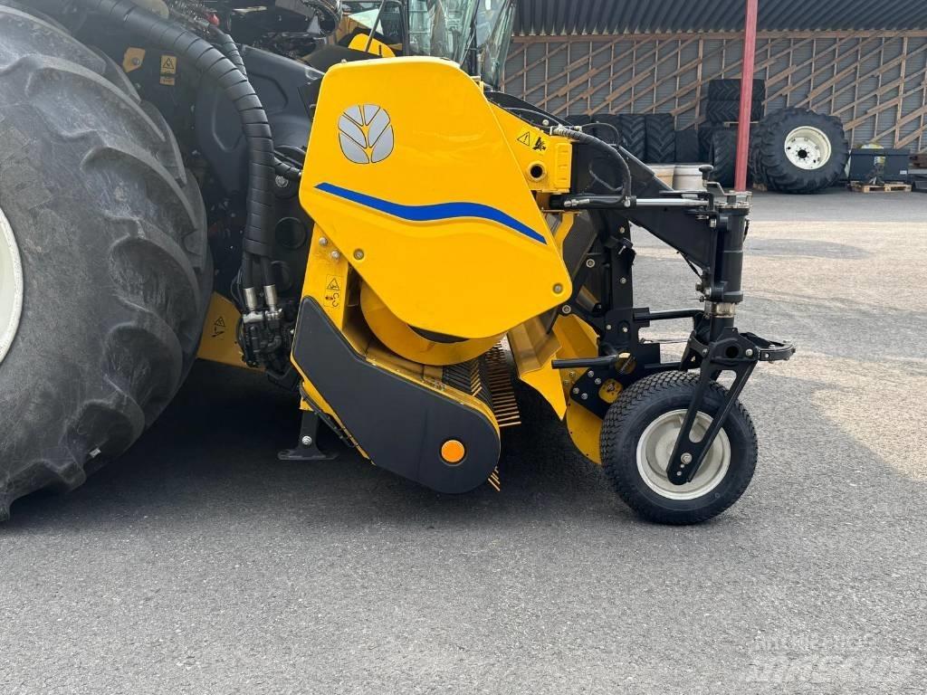 New Holland FR 550 Forajere cu autopropulsare