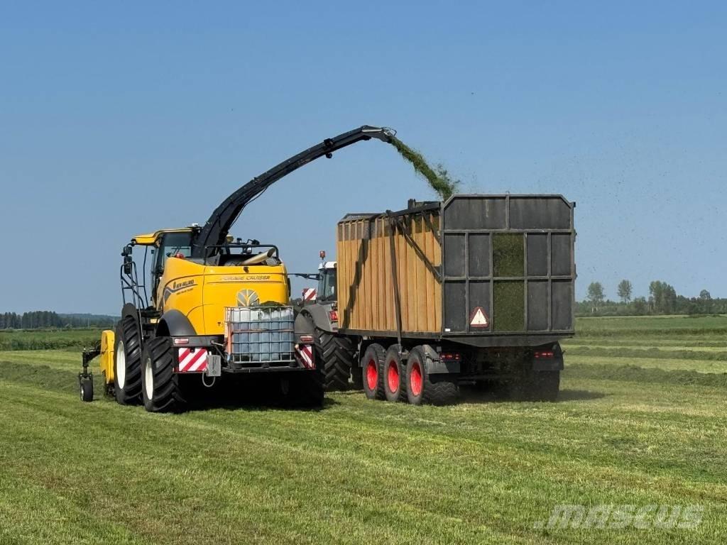 New Holland FR 550 Forajere cu autopropulsare