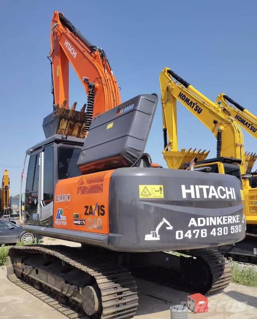 Hitachi ZX 240 Excavatoare pe șenile
