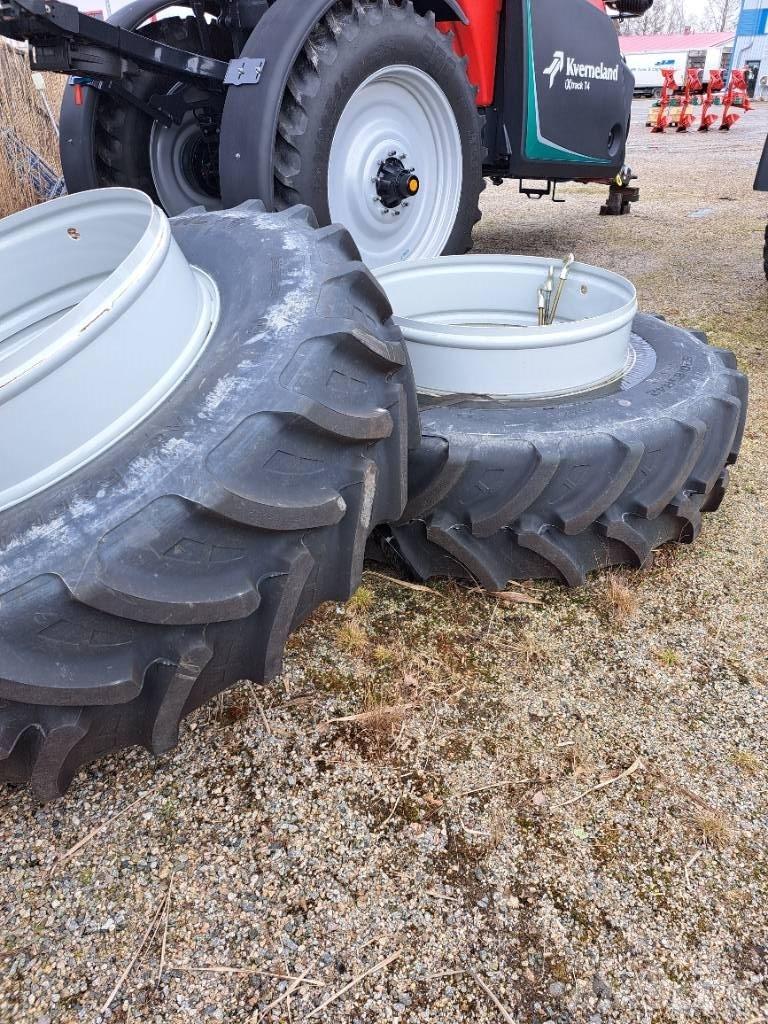  Paripyörät 520/85R42 Roti