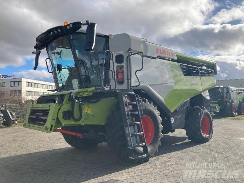 CLAAS LEXION 7500 Combine de secerat