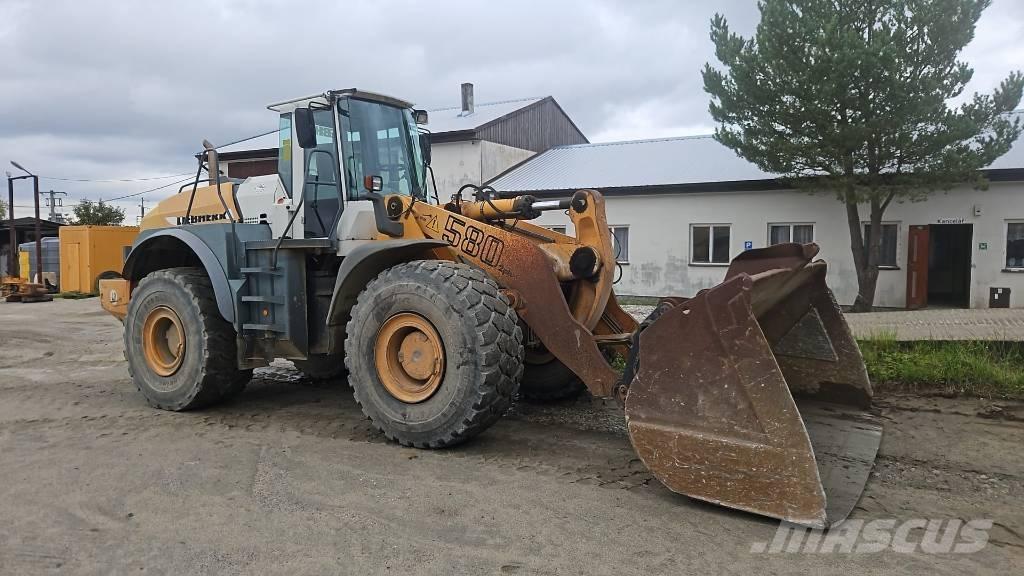 Liebherr L 580 Incarcator pe pneuri