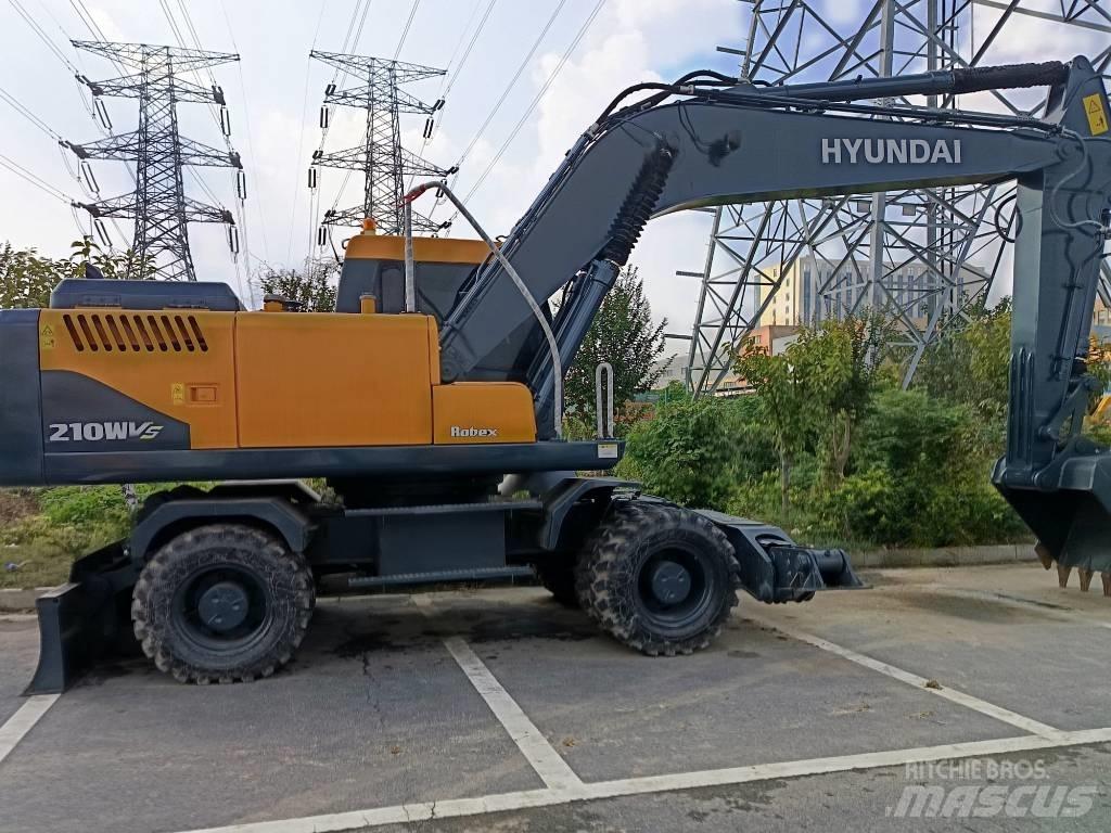 Hyundai R210W Excavatoare cu roti