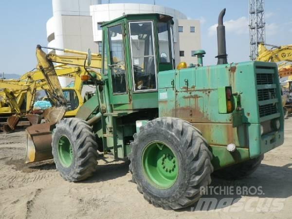 Komatsu 510 Incarcator pe pneuri