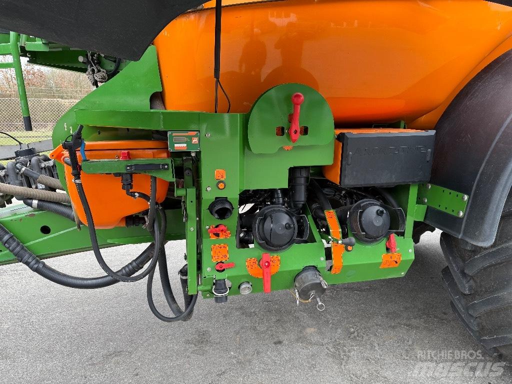 Amazone UX 11200 Tractoare agricole sprayers