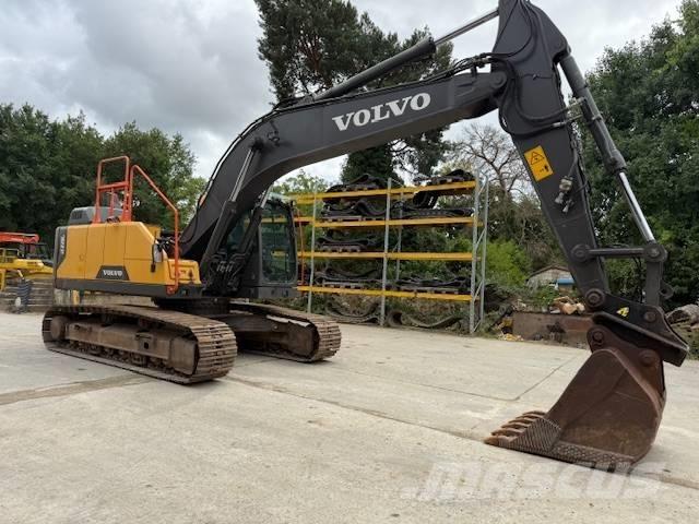 Volvo EC 220 Excavatoare pe șenile
