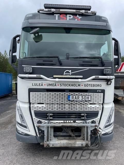 Volvo FH 13 Camion cu carlig de ridicare