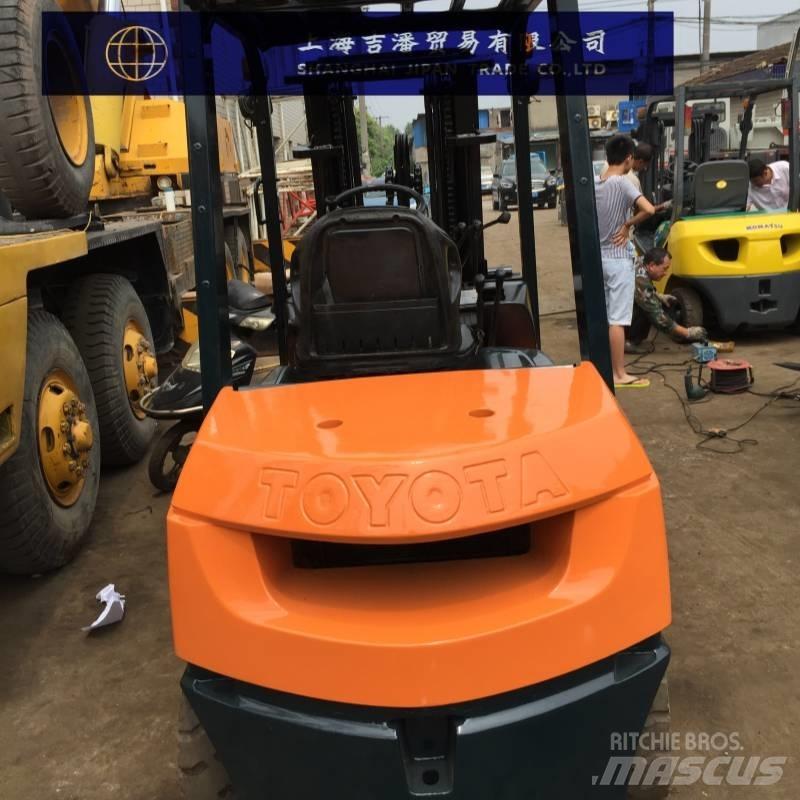 TCM FD 30 Stivuitor diesel