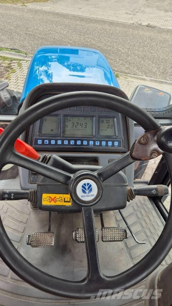 New Holland 8160 RC Tractoare