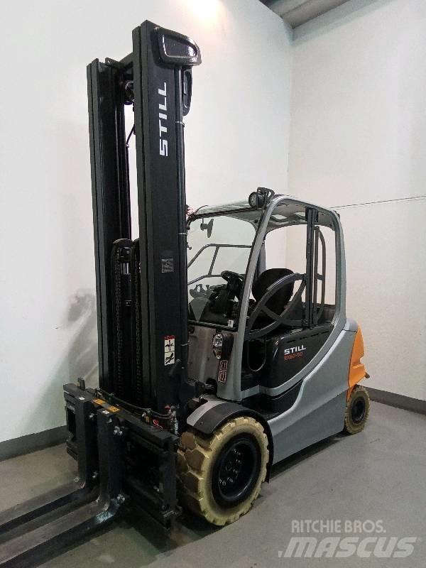 Still RX 60-50 Stivuitor electric