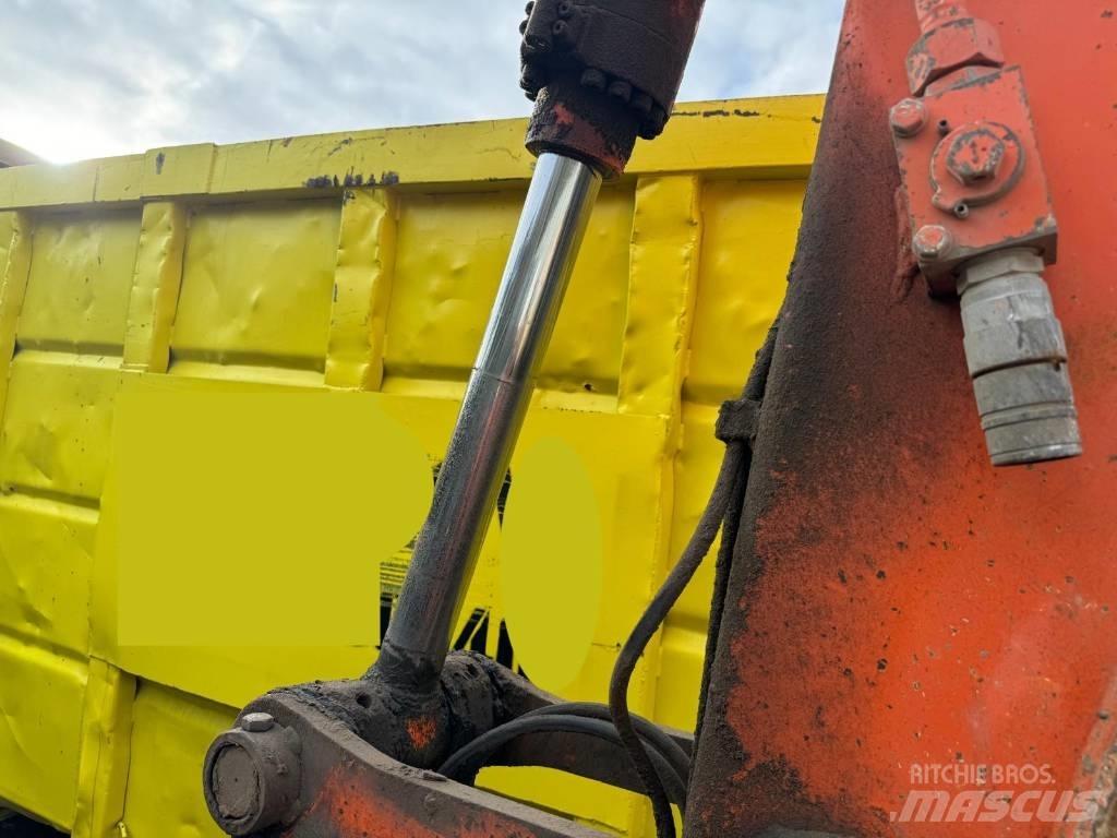 Hitachi 130 LCN Excavatoare pe șenile
