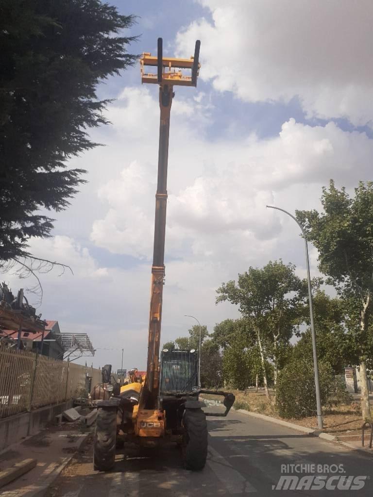 JCB 535-95 Manipulatoare agricole