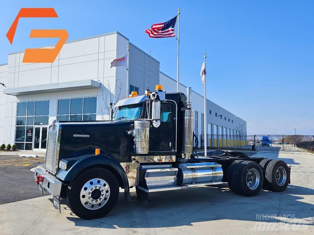 Kenworth W900 Autotractoare