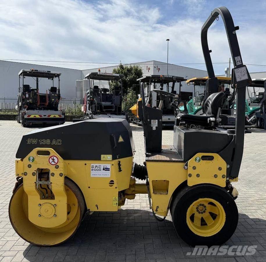Bomag BW 138 AC Cilindri compactori micsti