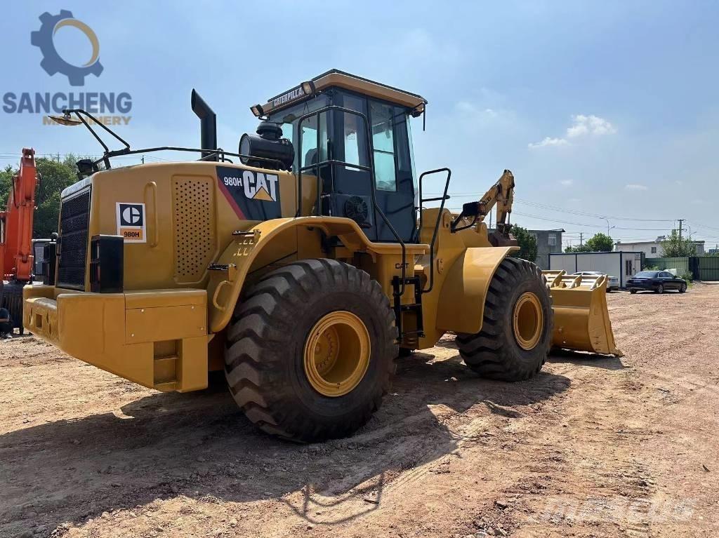 CAT 980H Incarcator pe pneuri
