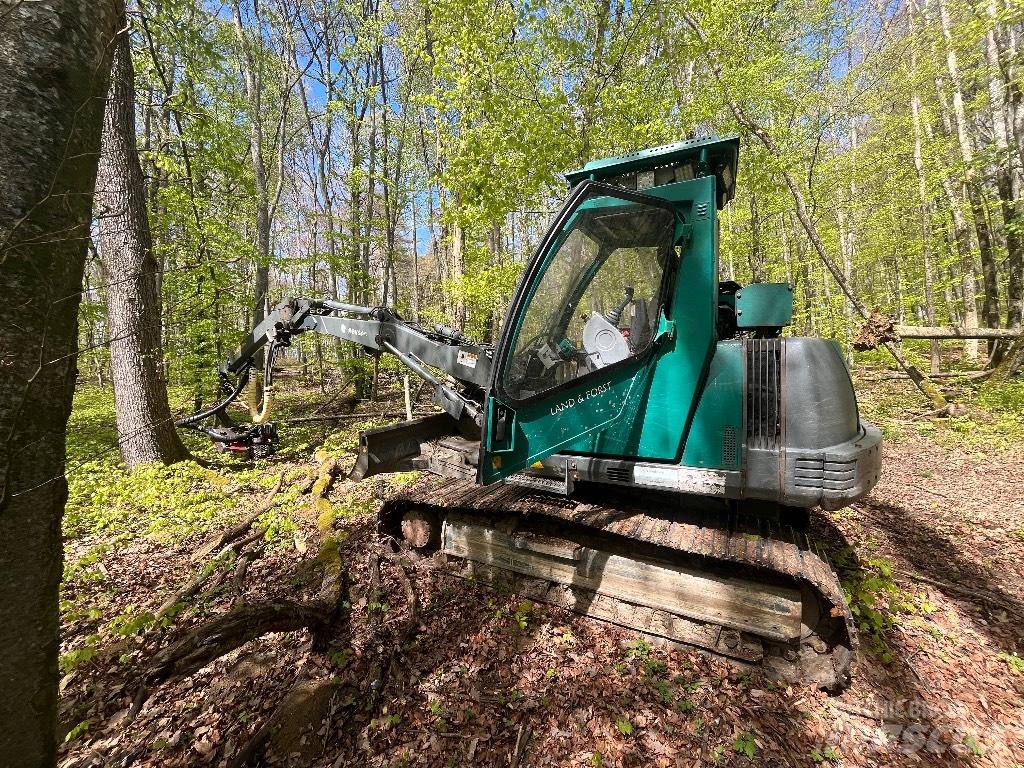 Neuson 9002 HV Combine forestiere
