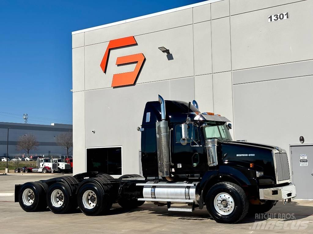 Western Star 4900 FA Autotractoare