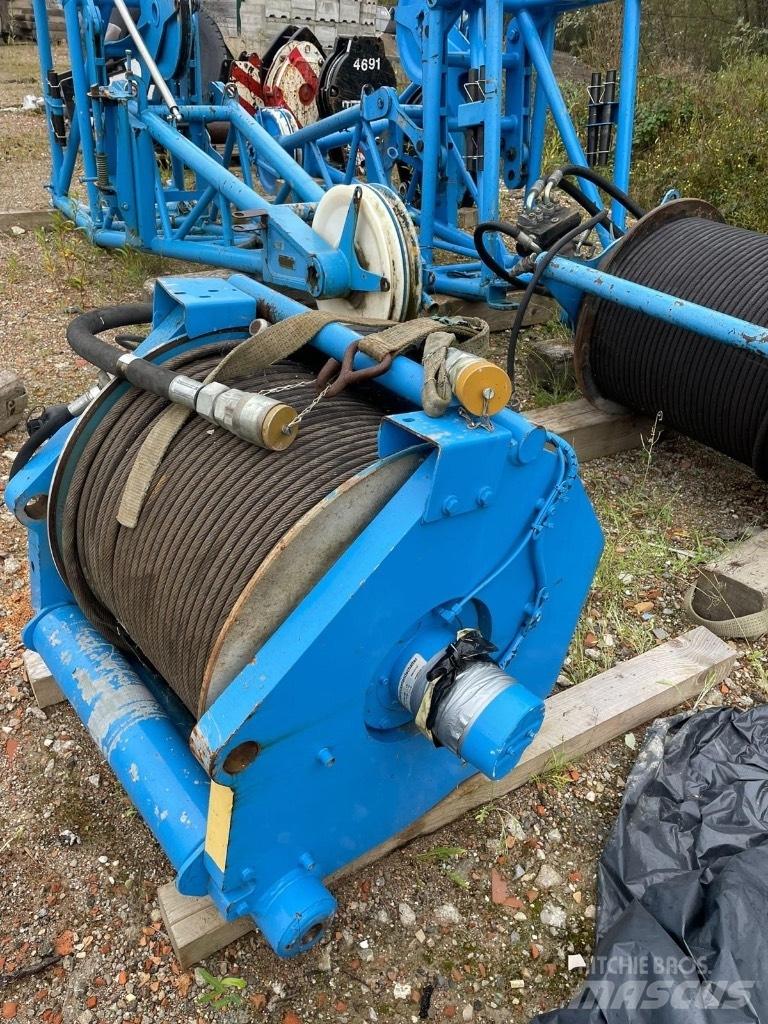 Liebherr Crane parts Macara teren accidentat