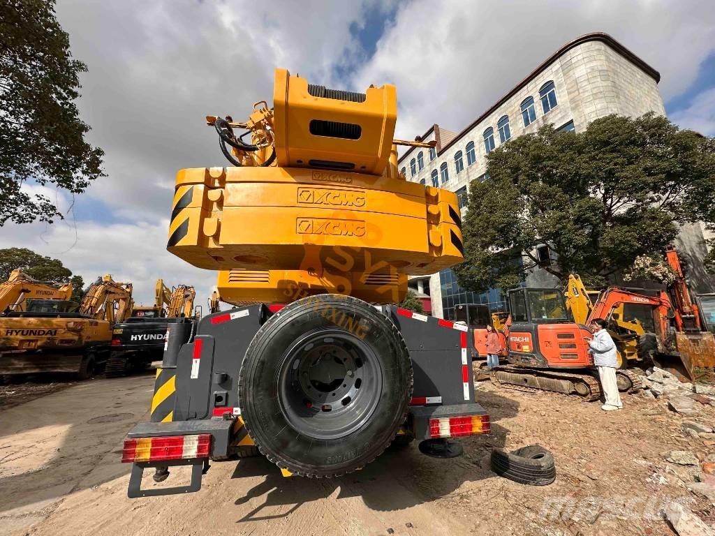 XCMG XCT 80 Macara pentru orice teren