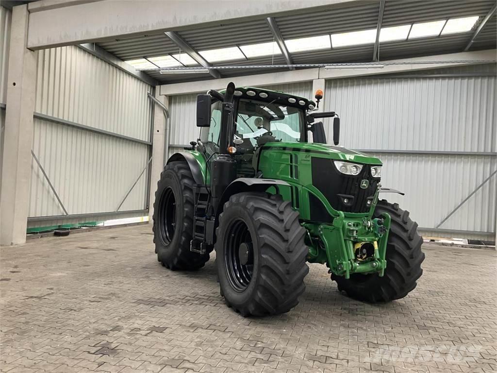 John Deere 6250R Tractoare
