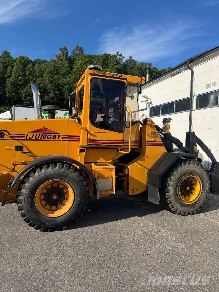  Ljungbymaskin L9 Incarcator pe pneuri